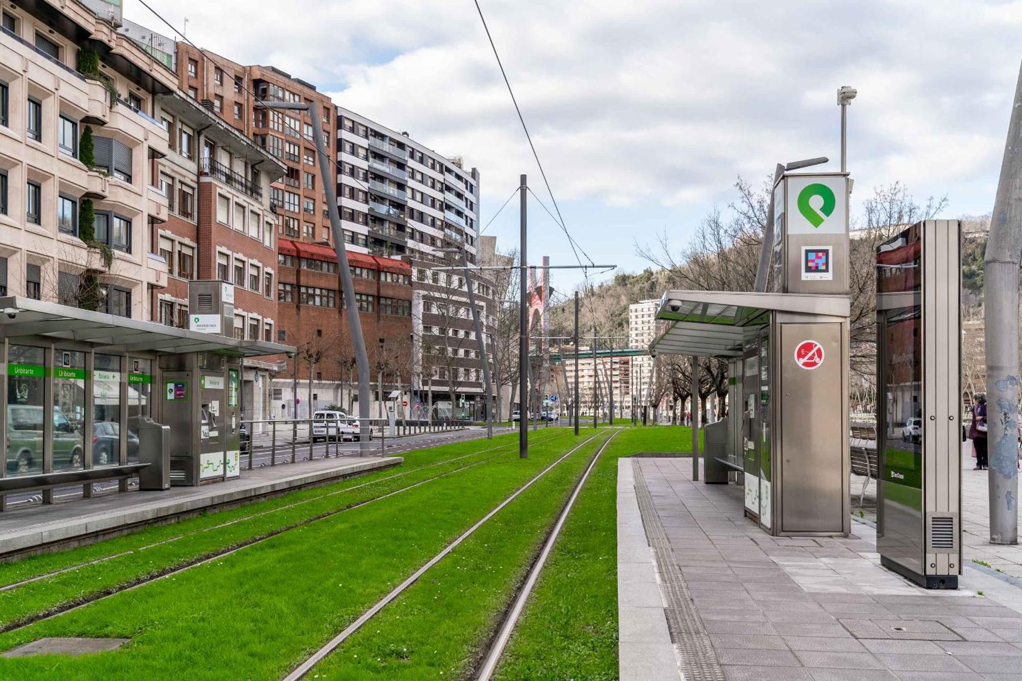Limehome Bilbao Tristan De Leguizamon Kalea Bagian luar foto