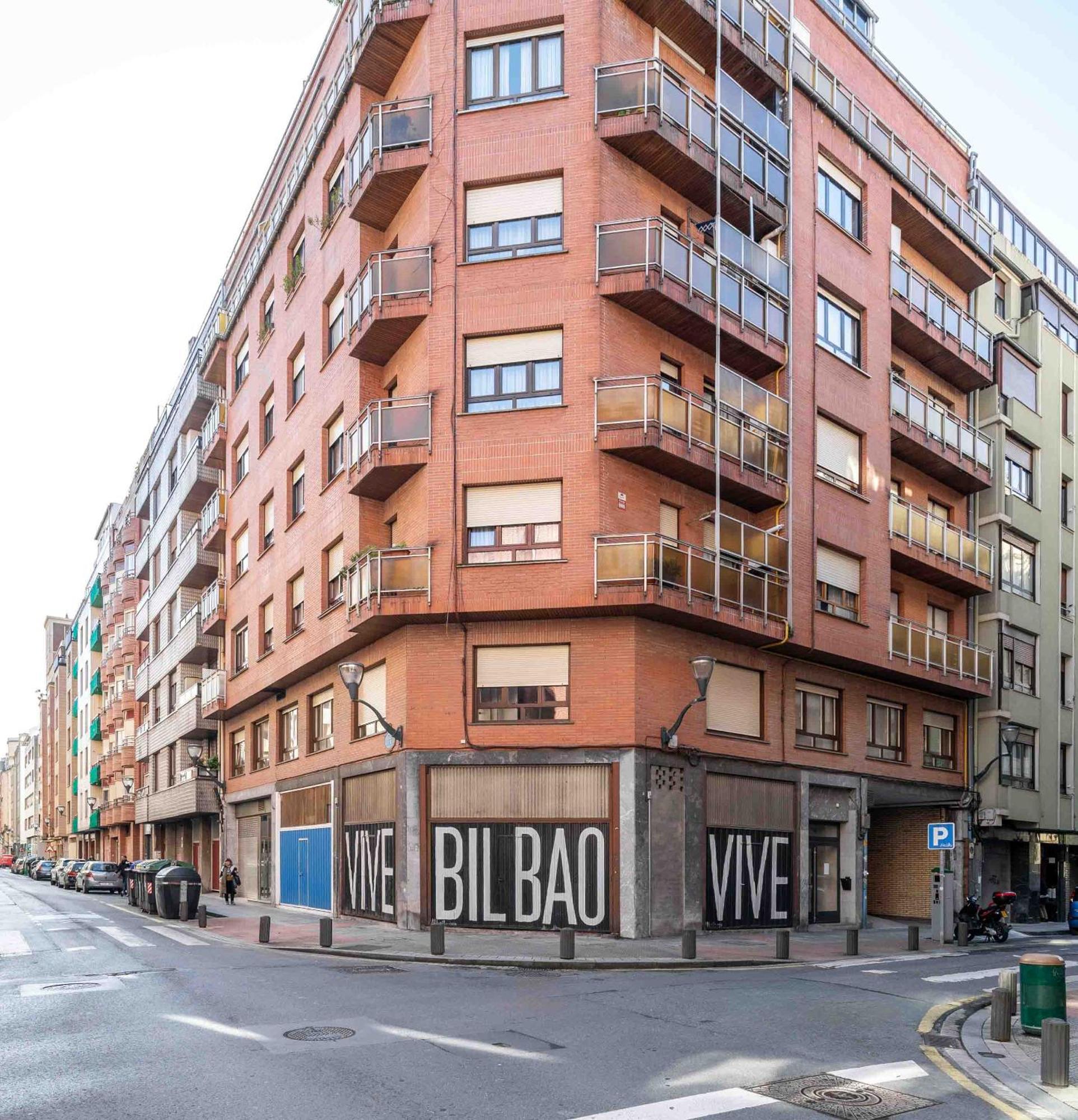 Limehome Bilbao Tristan De Leguizamon Kalea Bagian luar foto